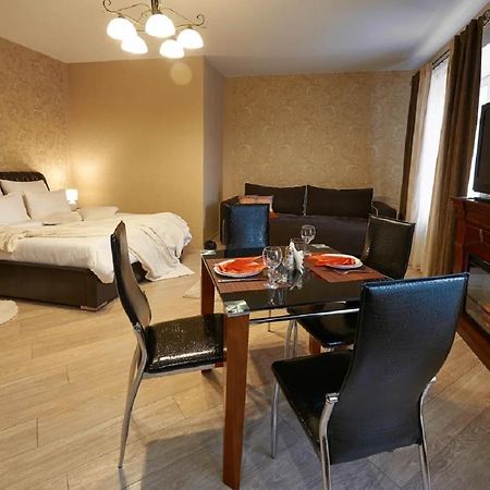 Paulmarie Apartments On Prs. Lenina, 51 Gomel Exterior foto